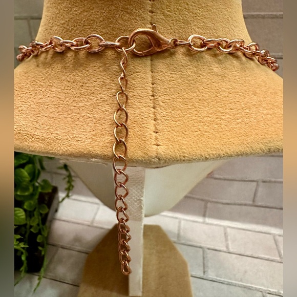 Copper tone jewelry set - Picture 9 of 9